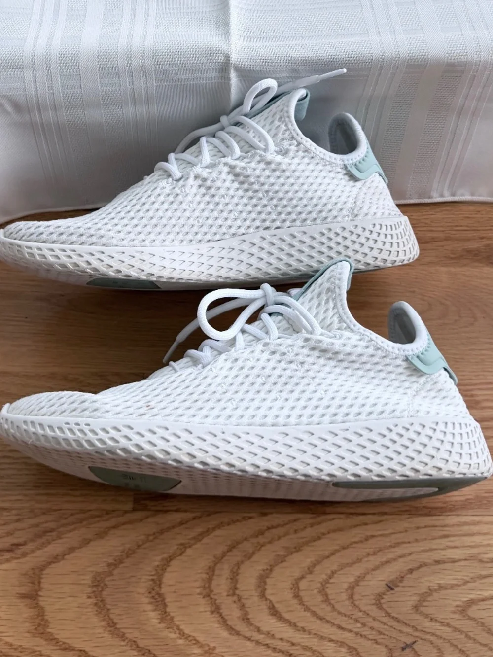 adidas x Pharrell Williams Tennis Hu J --NWOT (6.5)